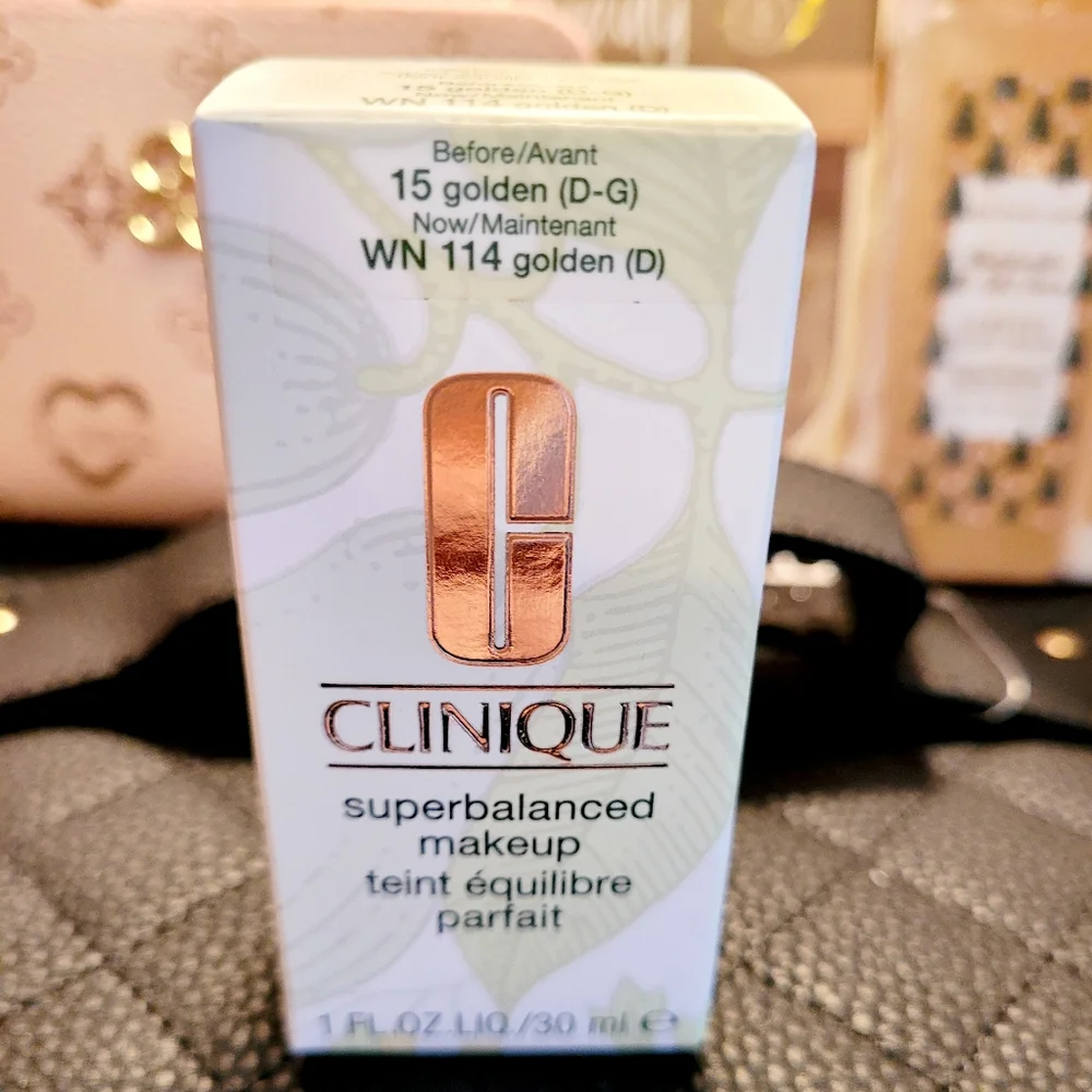 🌺Clinique WN 114 Golden Superbalanced Makeup Foundation Liquid Foundation
